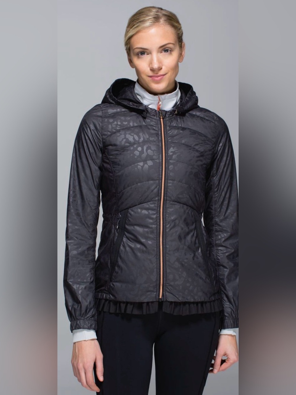 Lululemon Spring Fling Puffy Windbreaker – Size 8 – Black